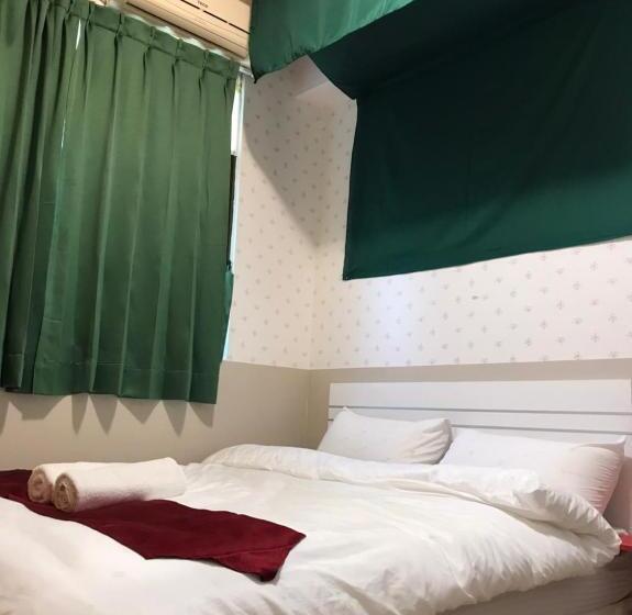 آپارتمان 3 خوابه, Tainan Suite 1