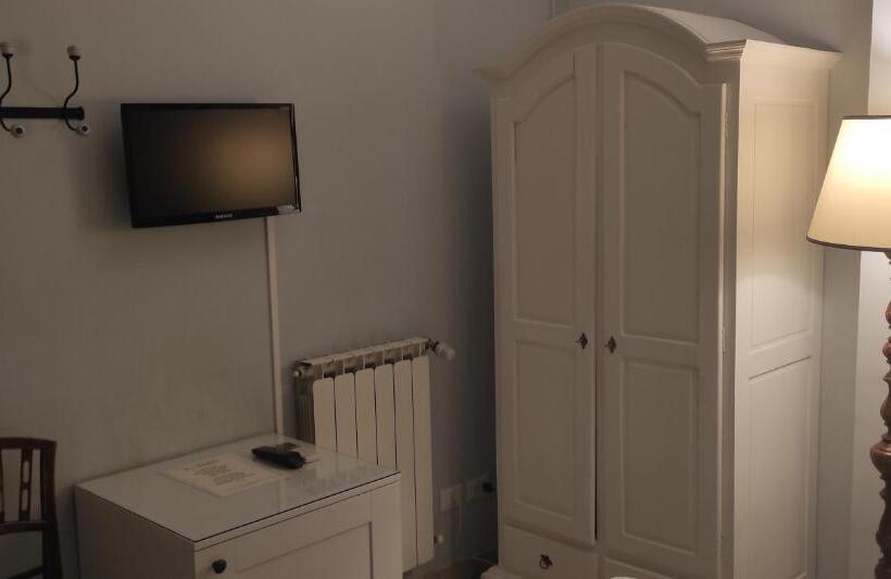 اتاق کلاسیک, A Teatro