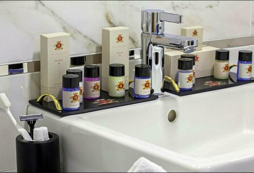 سوییت جونیور, Dosso Dossi Hotels Old City