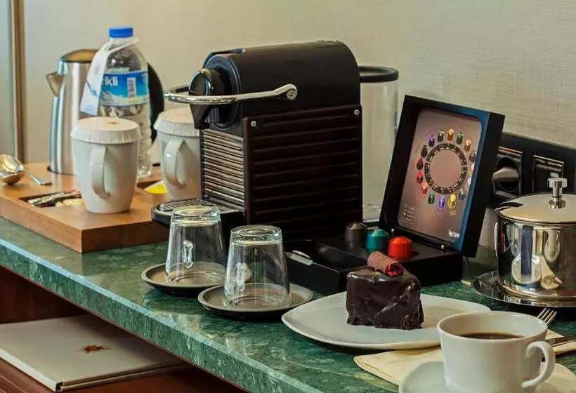 سوییت جونیور, Dosso Dossi Hotels Old City