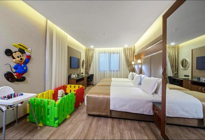 سوییت خانوادگی, Dosso Dossi Hotels Old City