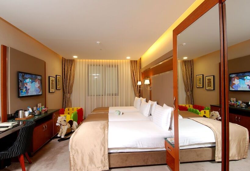 سوییت خانوادگی, Dosso Dossi Hotels Old City