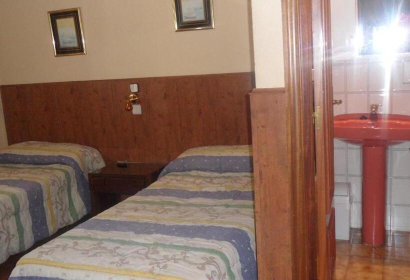 اتاق استاندارد, Hostal Suárez