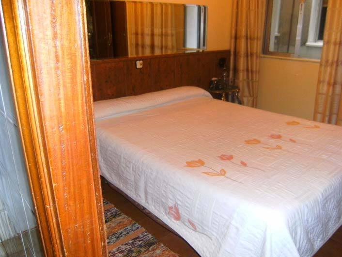 اتاق استاندارد یک نفره, Hostal Suárez