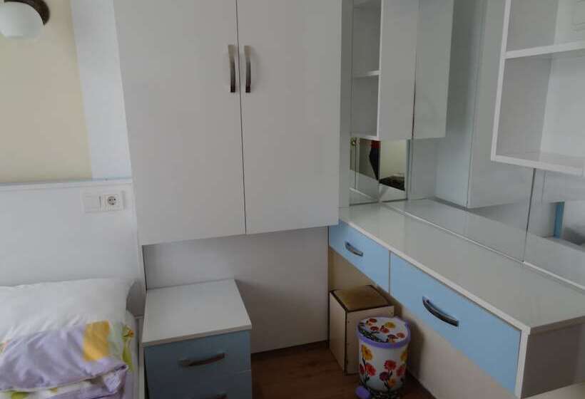 バス共有のスタンダードルーム, Tulip Guesthouse