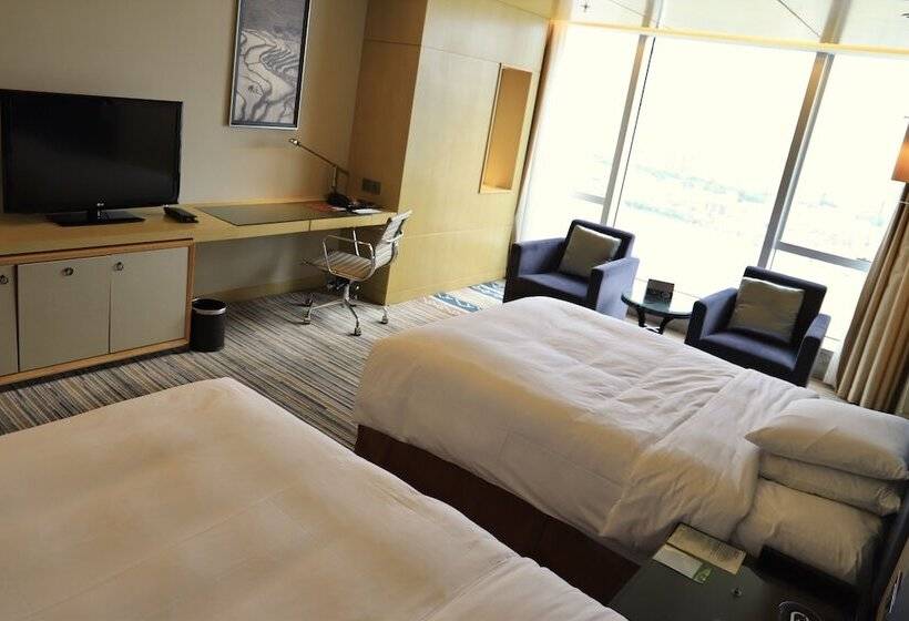 غرفه قياسيه سريرين مزدوجين, Renaissance Huizhou