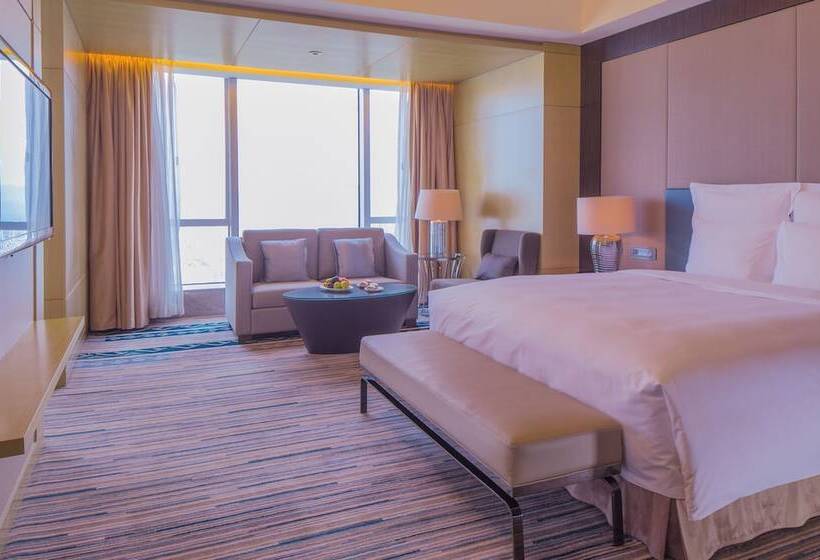 جناح كلوب, Renaissance Huizhou