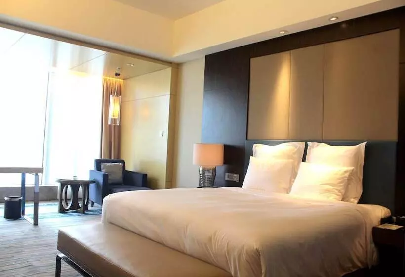 ダブルベッドスタンダードルーム, Renaissance Huizhou