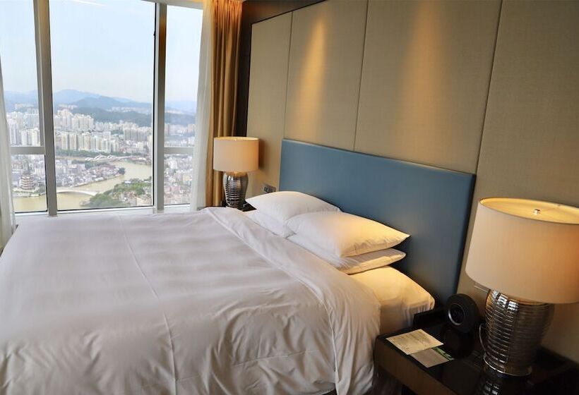 غرفة كلوب, Renaissance Huizhou