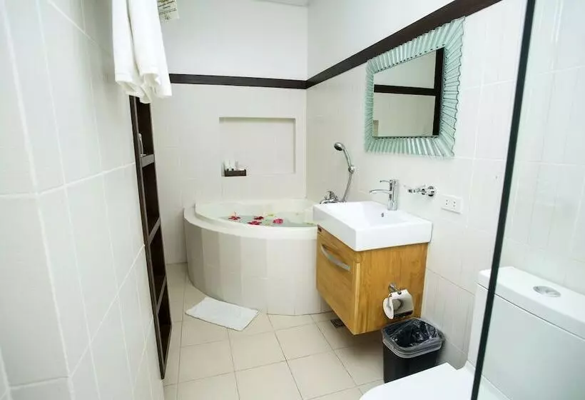 Svit, Soffia Boracay