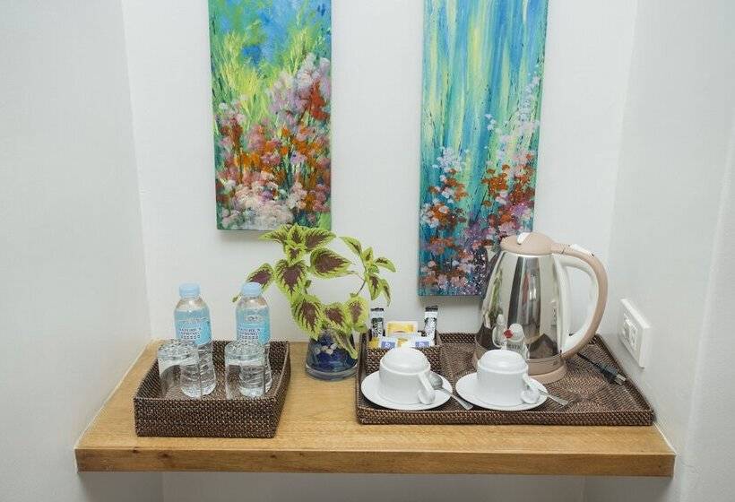 Suite, Soffia Boracay