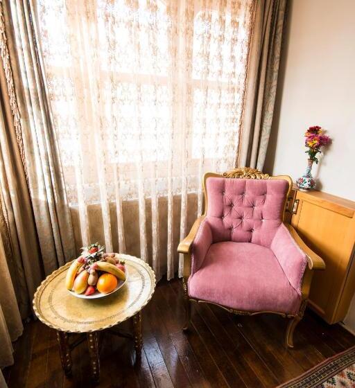 スタンダードルーム, Sultan Corner