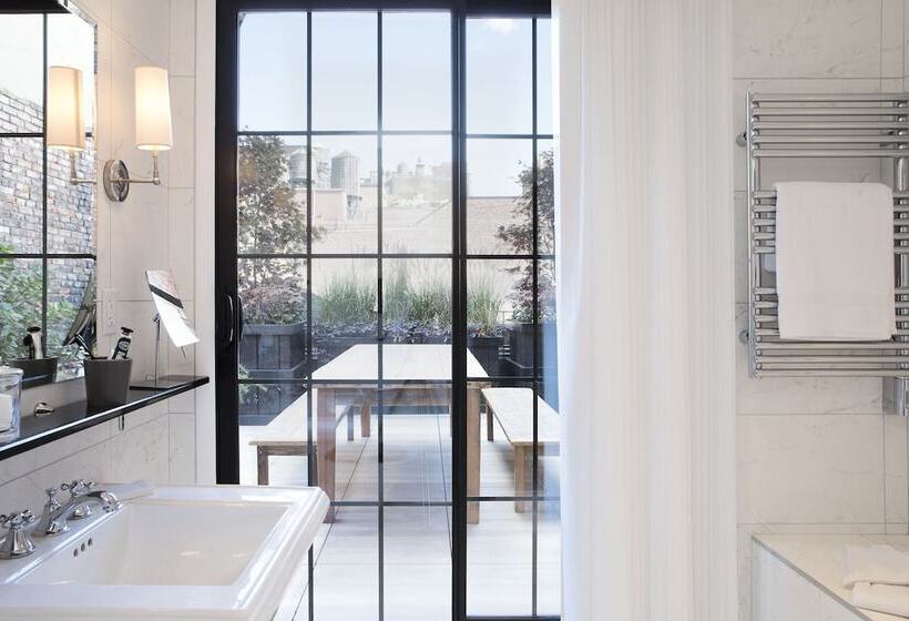 阁楼房, The Broome