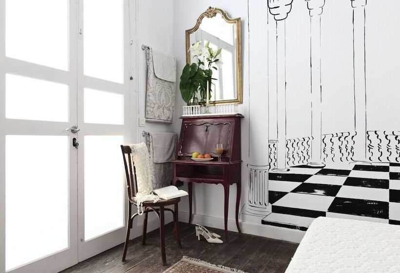 חדר סטנדרט חדר אמבטיה משותף, Old Chocolate Factory+