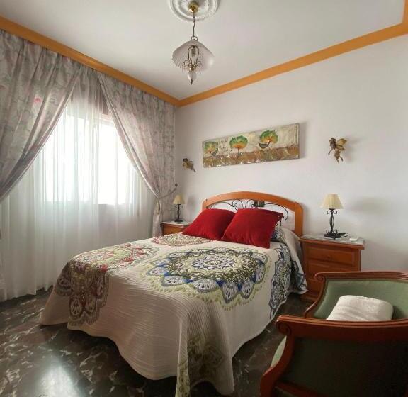 Номер Стандарт Совместная Ванная, Pensión Mari Carmen