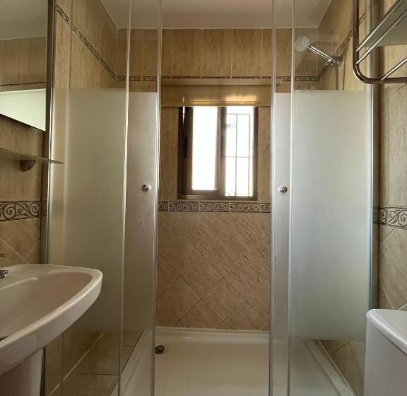 Номер Стандарт, Pensión Mari Carmen