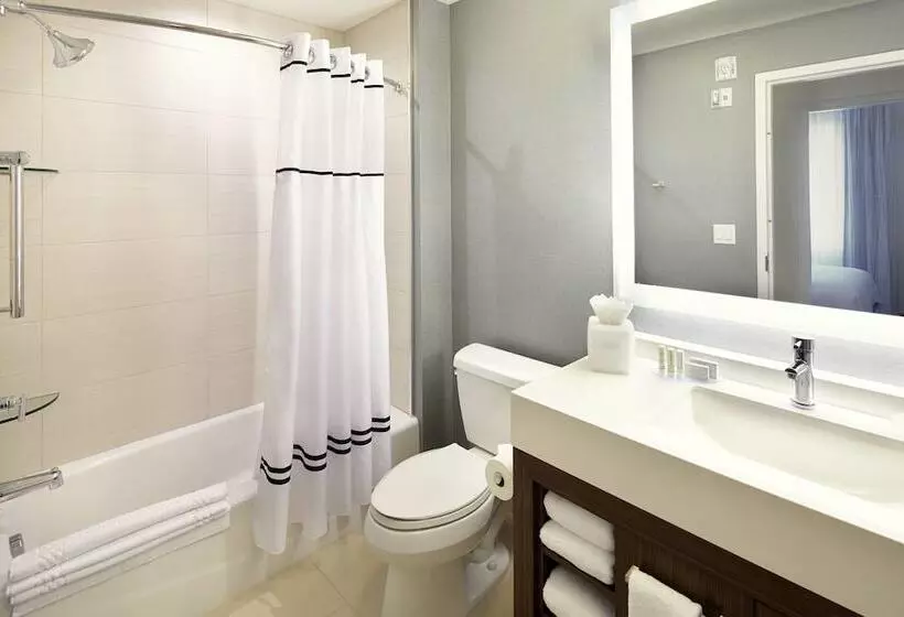 Standard-studio, Residence Inn By Marriott Secaucus Meadowlands