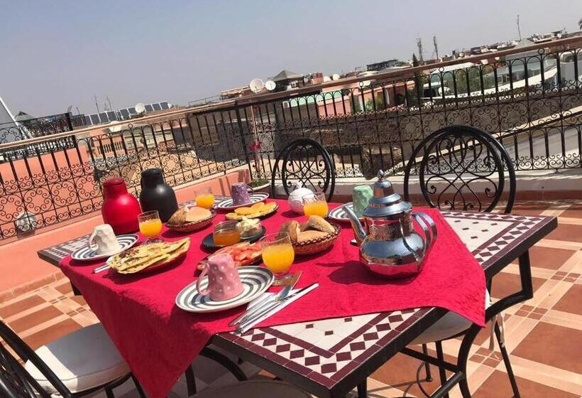 اتاق سوپریور, Riad Dar Attika