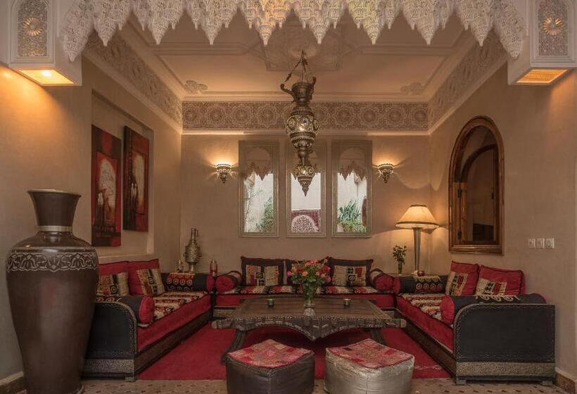 اتاق سوپریور, Riad Dar Attika