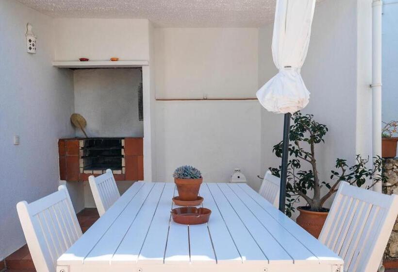 آپارتمان 1 خوابه, Vivenda Brito