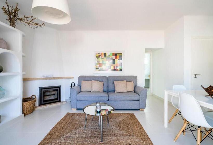 آپارتمان 1 خوابه, Vivenda Brito