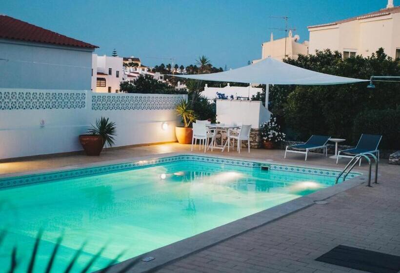 استودیوی استاندارد, Vivenda Brito