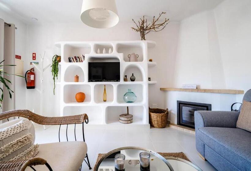 آپارتمان 1 خوابه, Vivenda Brito