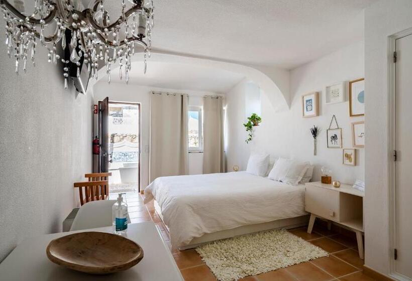 استودیوی استاندارد, Vivenda Brito