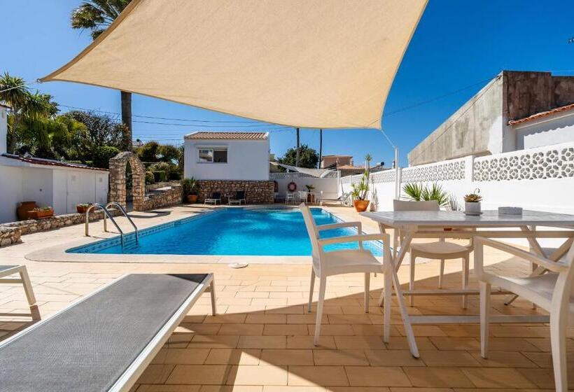 استودیوی لوکس, Vivenda Brito