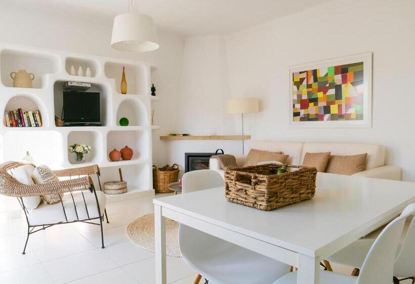 آپارتمان 1 خوابه, Vivenda Brito