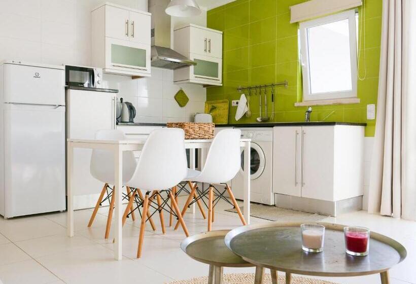 آپارتمان 1 خوابه, Vivenda Brito