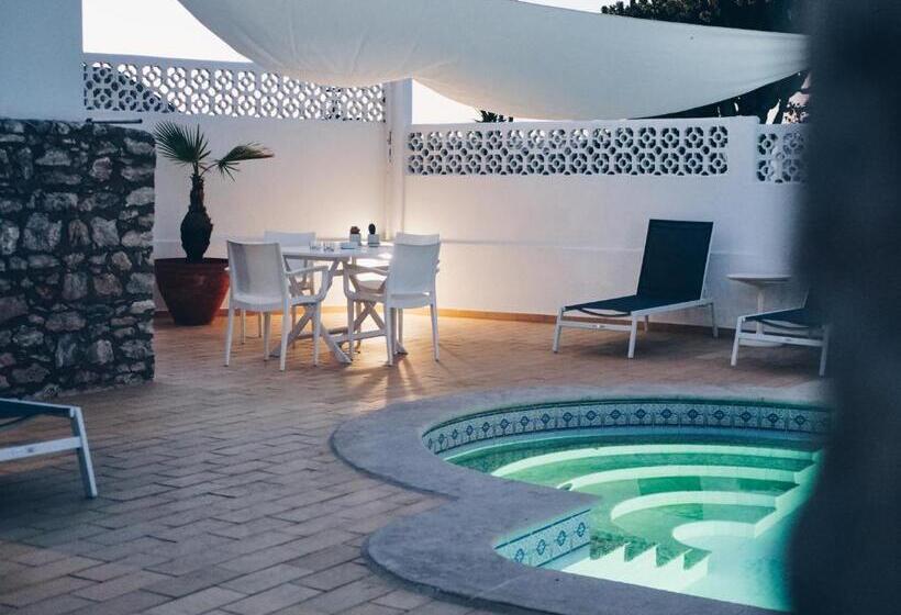 آپارتمان 1 خوابه, Vivenda Brito