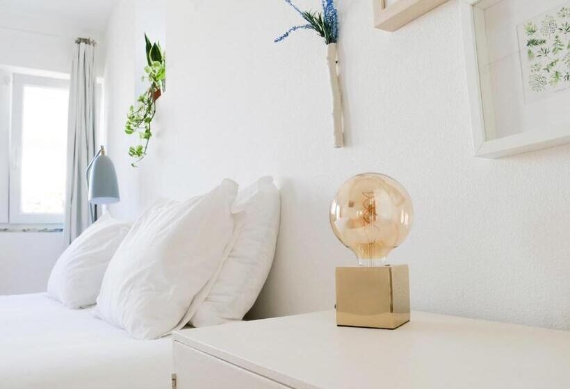 استودیوی استاندارد, Vivenda Brito