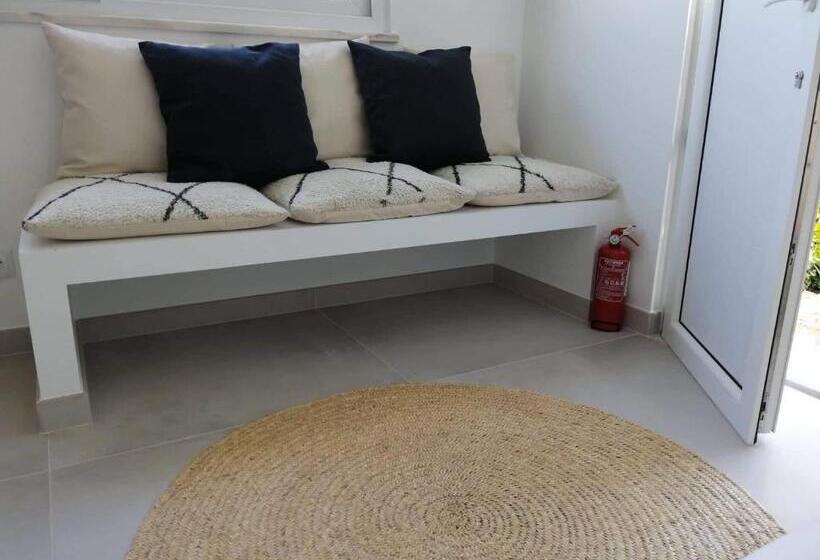 استودیوی لوکس, Vivenda Brito