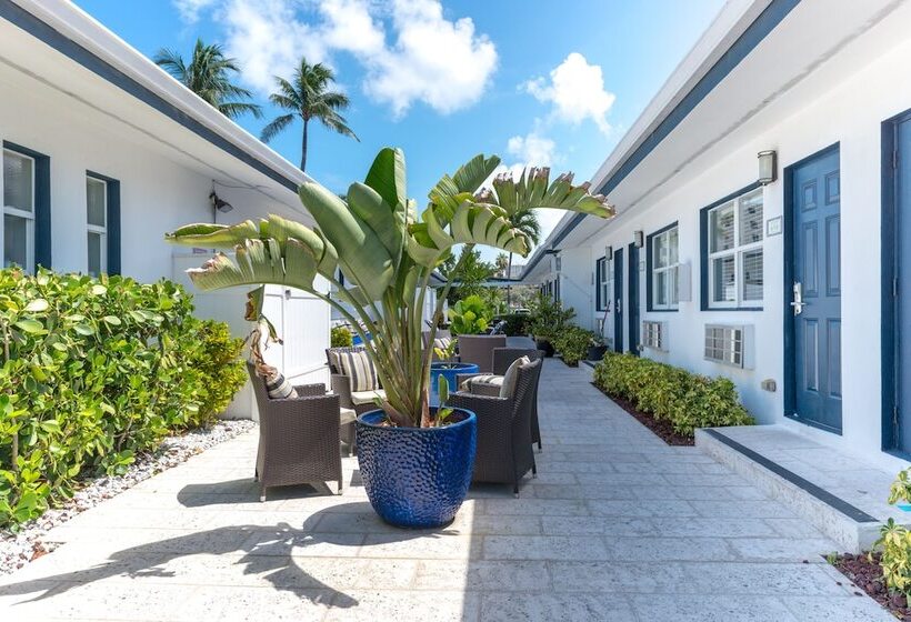 스탠다드 룸, Hollywood Beach Suites And