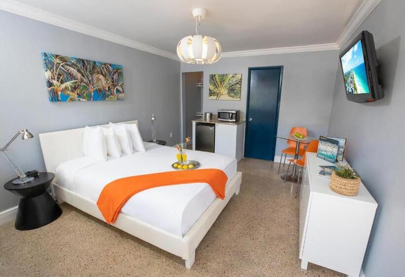 חדר סטנדרט מותאם לאדם עם מוגבלויות, Hollywood Beach Suites And