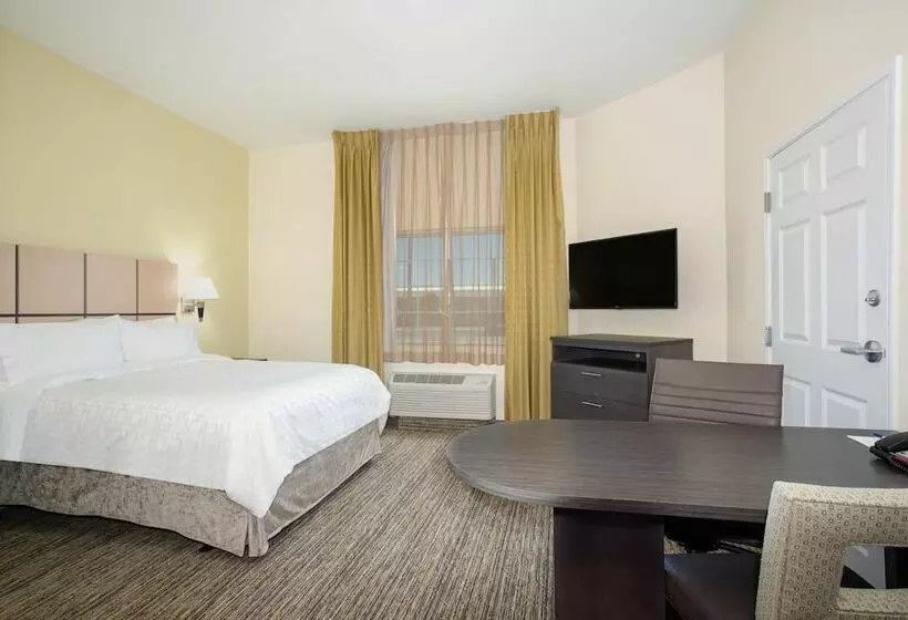 スタンダードスタジオ, Candlewood Suites Cheyenne, An Ihg