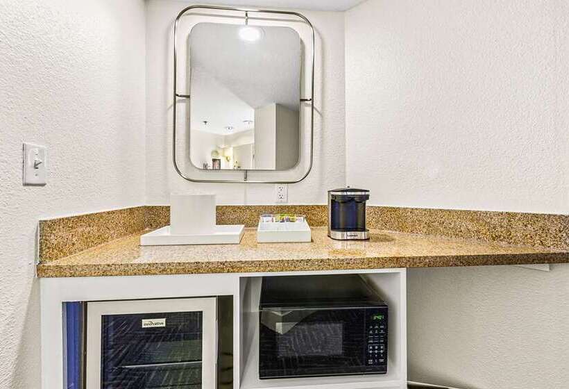 غرفة قياسية سرير كينج, Cape Rey Carlsbad Beach, A Hilton Resort & Spa