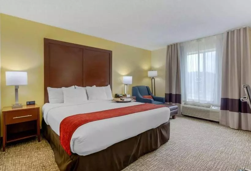 キングサイズベッドのスタンダードルーム, Comfort Inn & Suites Hillsville I77