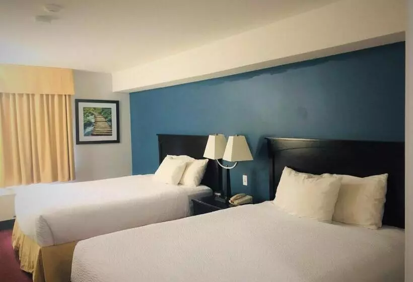 デラックスルーム, Days Inn By Wyndham Kamloops Bc