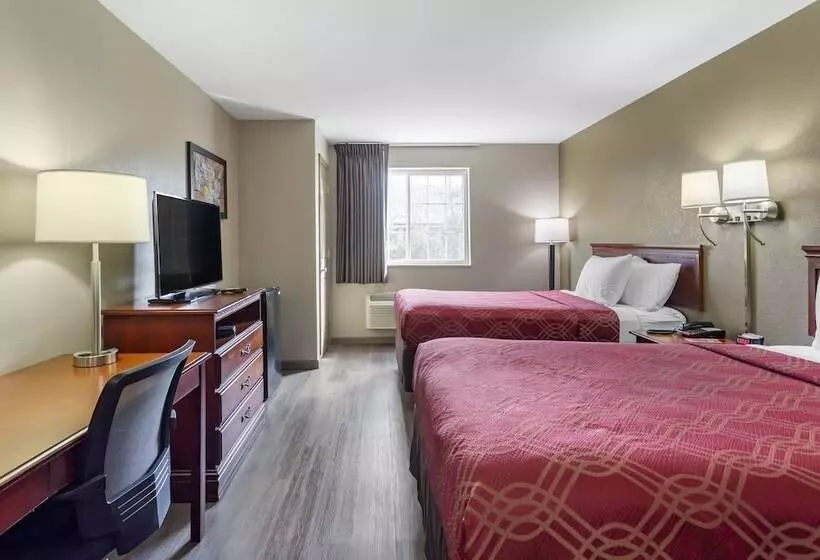 ２ダブルベッドのスタンダードルーム, Econo Lodge Inn & Suites