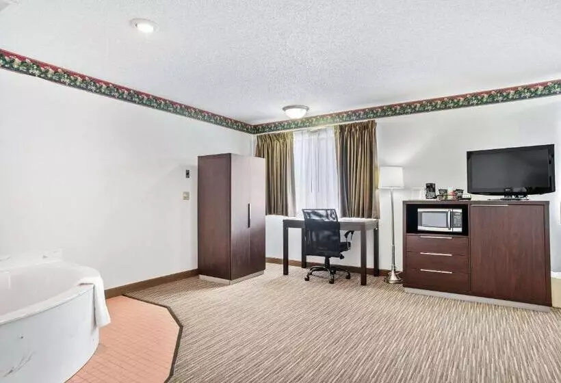 ハイドロマッサージバス付きスイート, Everspring Inn & Suites