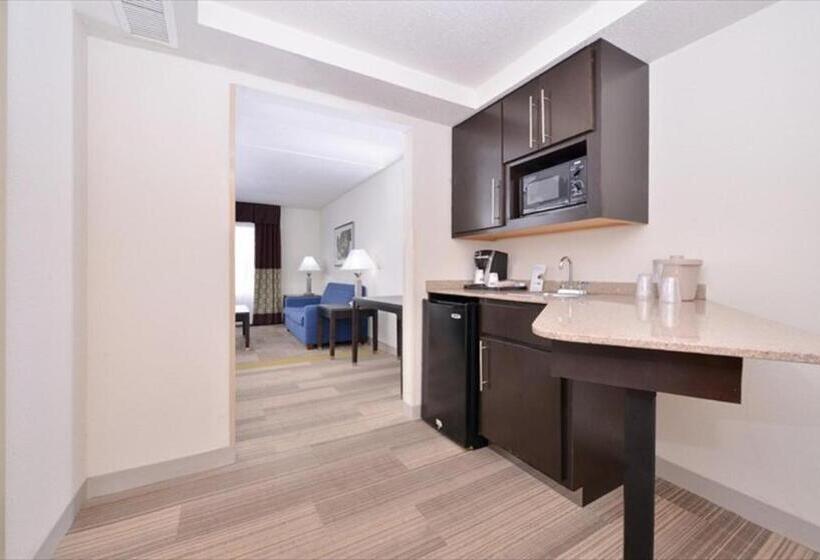 جناح إدارى, Holiday Inn Express Hotel & Suites Mooresville   Lake Norman, An Ihg