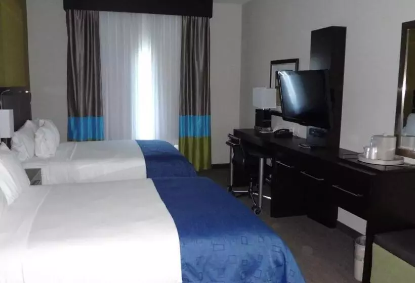 身障者適用スタンダードルーム, Holiday Inn Express El Reno by IHG