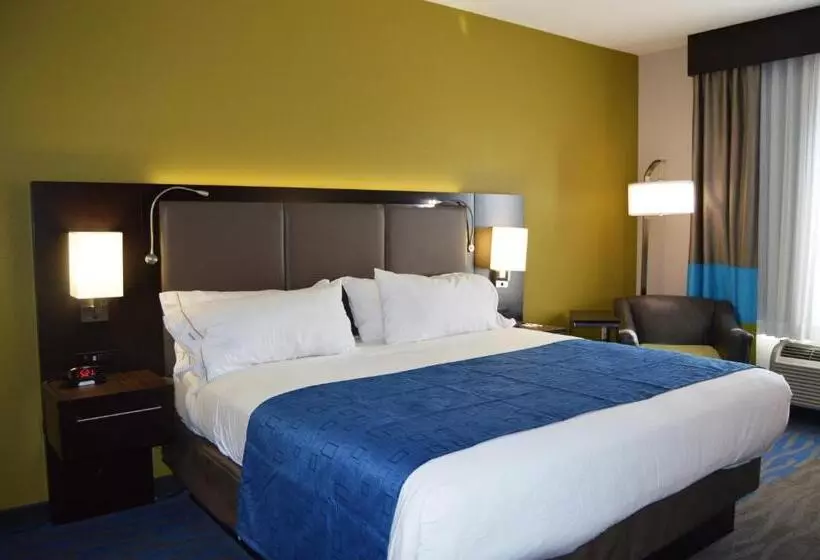 身障者適用スイートルーム, Holiday Inn Express El Reno by IHG