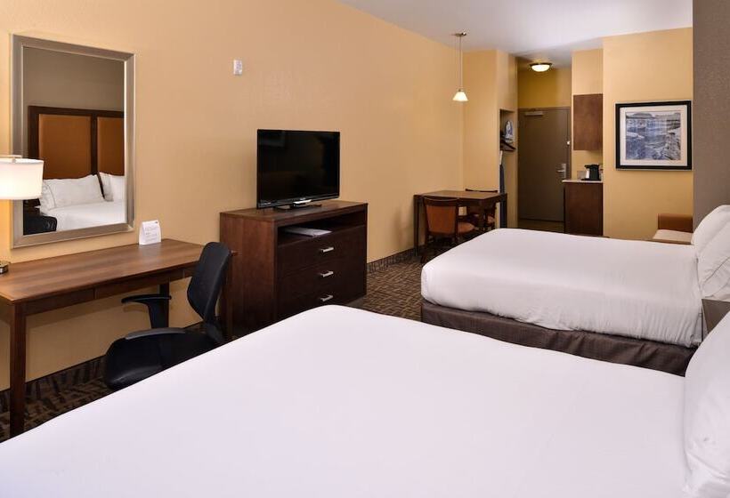جناح لذوى الاحتياجات الخاصة, Holiday Inn Express & Suites Page   Lake Powell Area, An Ihg