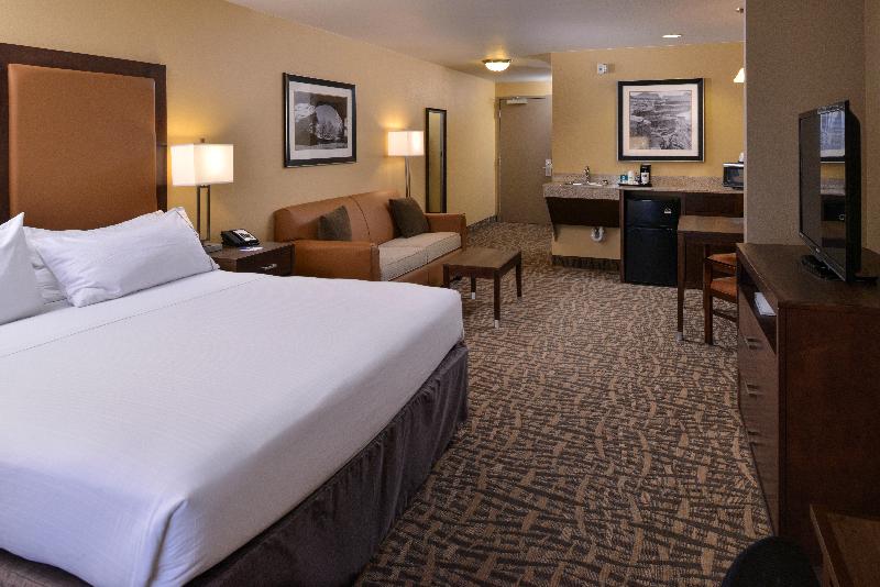 جناح لذوى الاحتياجات الخاصة, Holiday Inn Express & Suites Page   Lake Powell Area, An Ihg