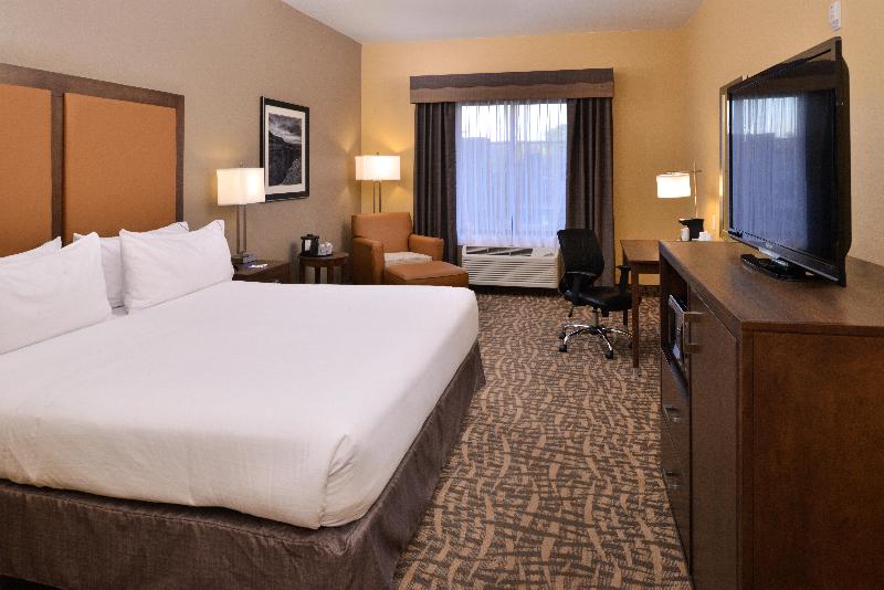 غرفة قياسية سرير كينج لذوى الإحتياجات الخاصة, Holiday Inn Express & Suites Page   Lake Powell Area, An Ihg