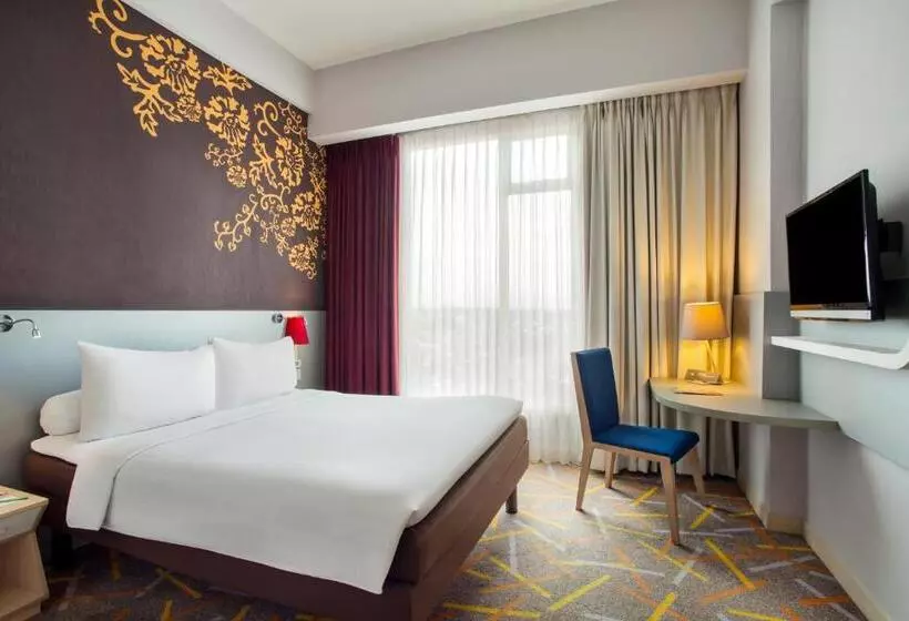 Superior Room, Ibis Styles Malang