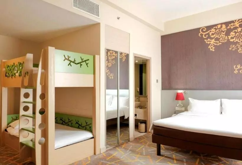 Family Room, Ibis Styles Malang